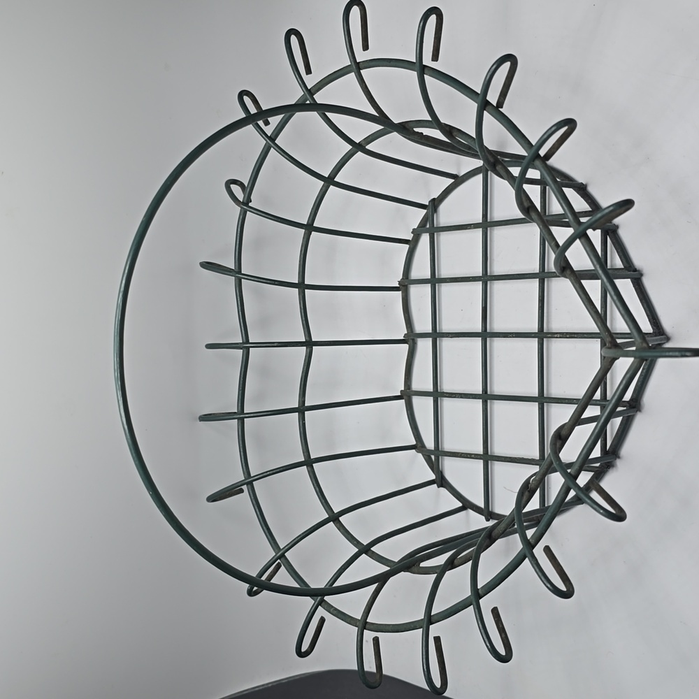 Heart Basket Metal Wire with Handle